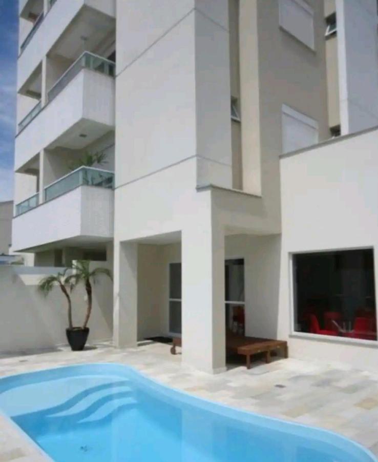 Apartamento Executivo - No Melhor Lugar Do America جوينفيل المظهر الخارجي الصورة